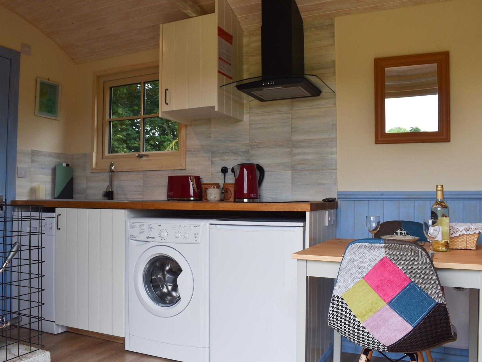 The Shepherds Hut Herstmonceux Exterior foto